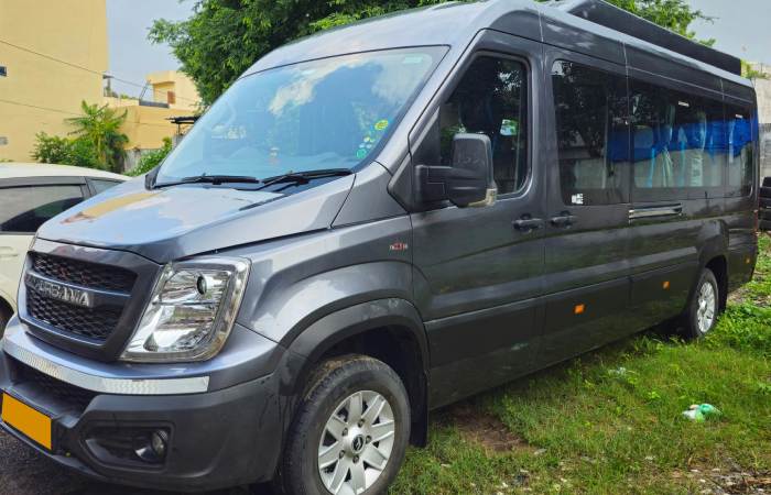 12 Seater Urbania Traveller Rentals
