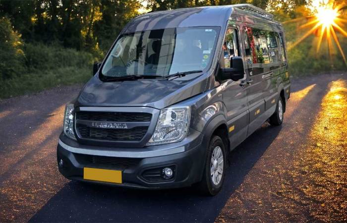 17 Seater Urbania Traveller Rentals