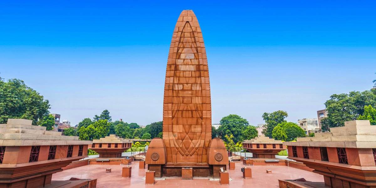Dalhousie, Dharamshala & Manali Explorer Tour From Amritsar