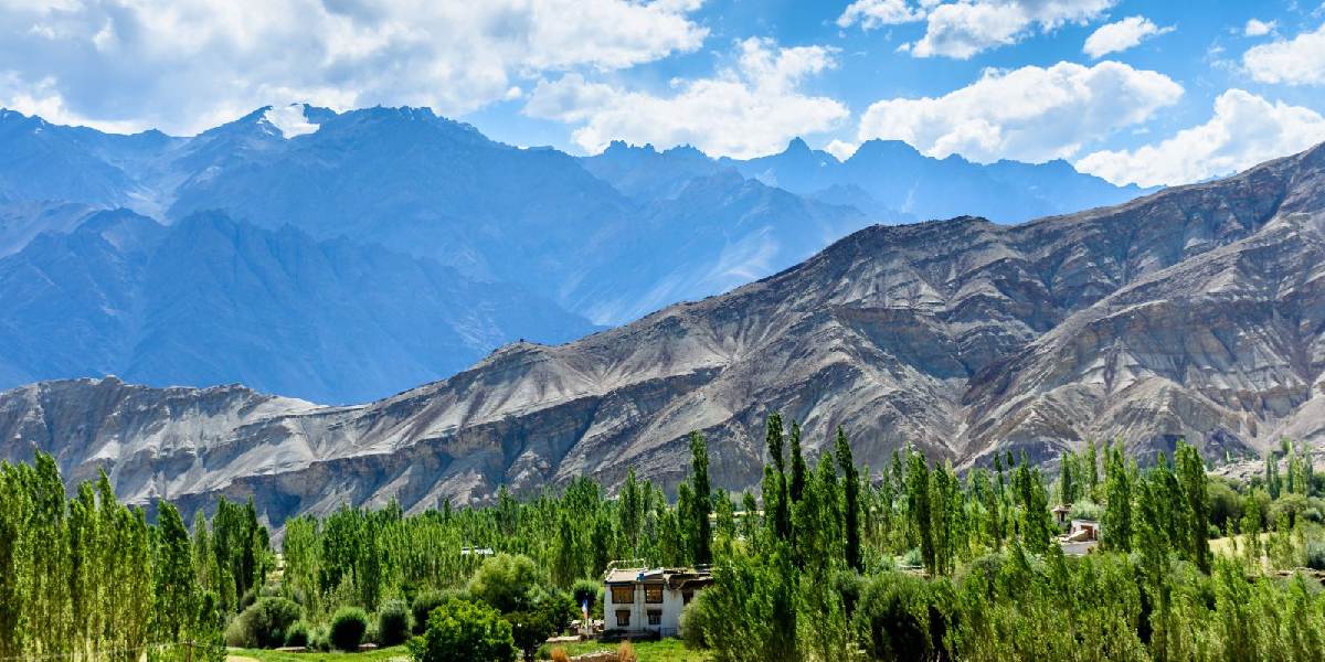 Kashmir Scenic Tour Package