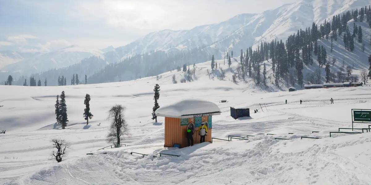 Dalhousie, Dharamshala & Manali Explorer Tour From Amritsar