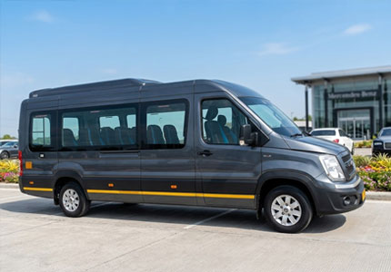 Book 17 Seater Urbania Traveller